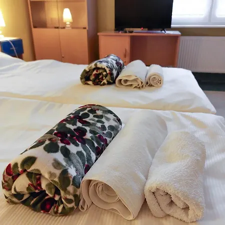 Pod Starymi Lipami Kwatera prywatna Szczecin